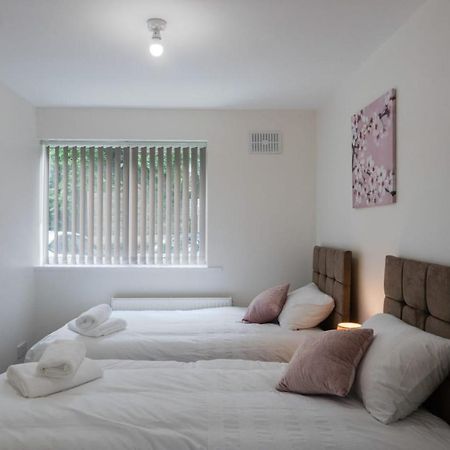 Gorgeous Ground Floor Apartment + Free Parking Manchester Exteriör bild