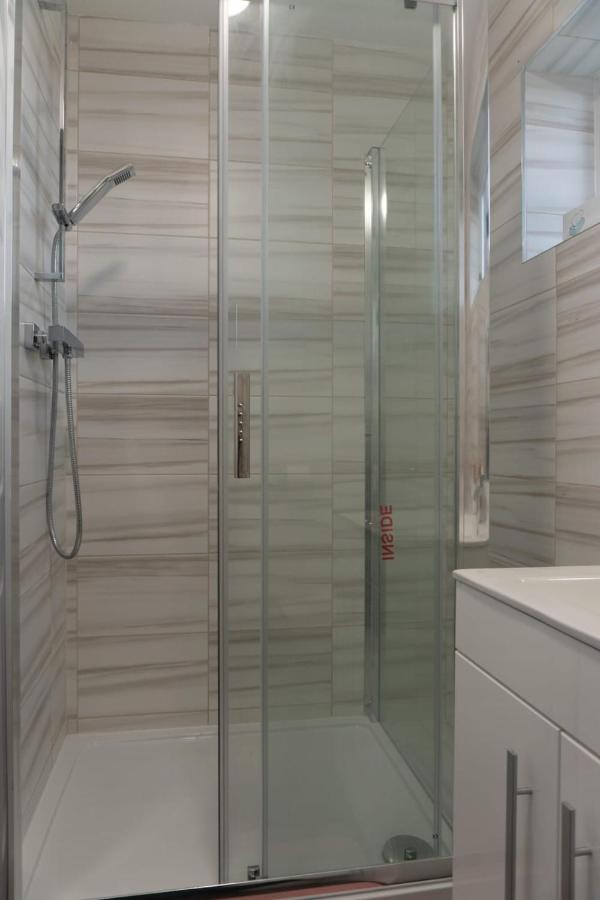 Gorgeous Ground Floor Apartment + Free Parking Manchester Exteriör bild